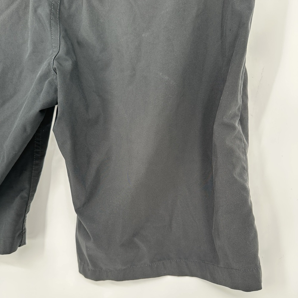 Oakley Men's Shorts Golf Performance Wicking Lightweight Casual Size 30x10 Black - Picture 10 of 15